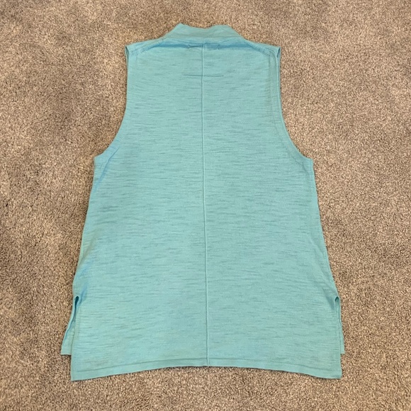 360SWEATER turtle neck top. - Picture 2 of 3